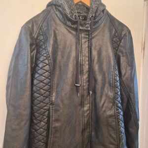 NWOT Mo-Ka Faux Leather Motorcycle Jacket Hooded Lined Double Zippered